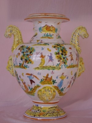 Artistic italian pottery of Albisola - Apothecary's pots, in majolica, painted in Levantino style